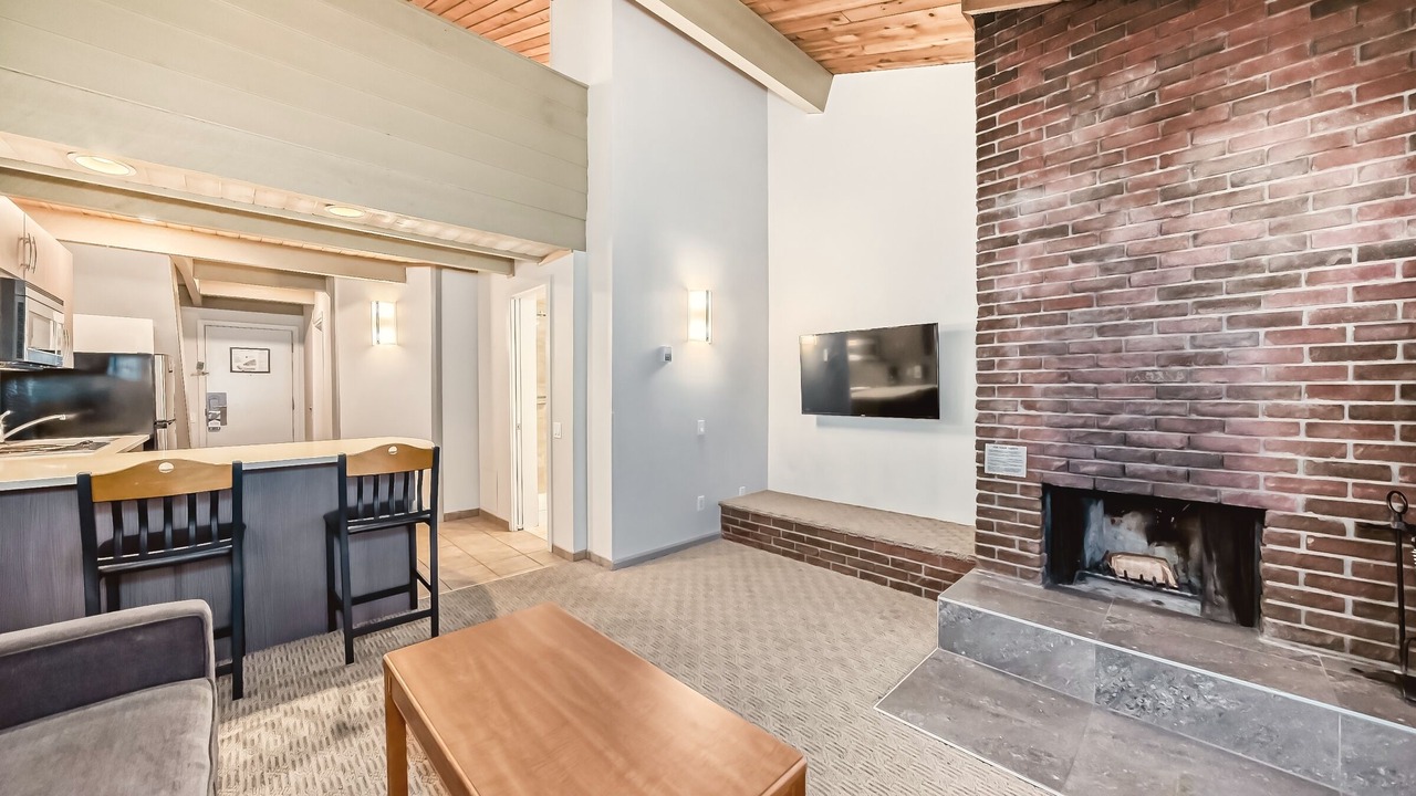 Photo of Livingroom in Jasper