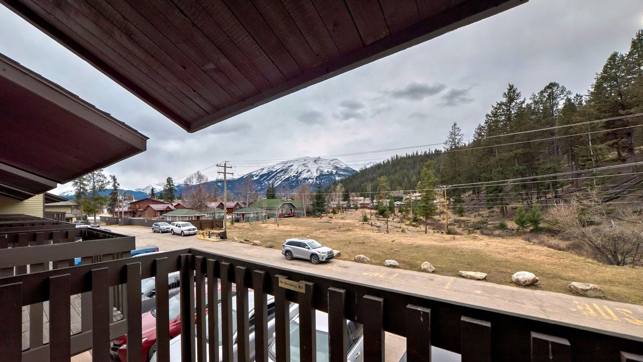 Photo of Others in Jasper