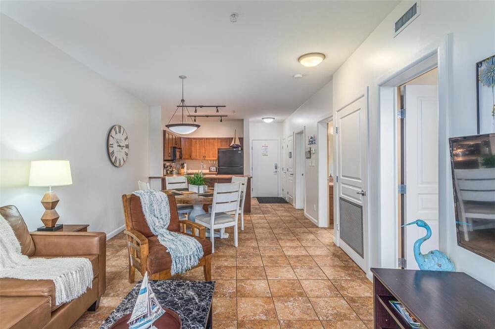 Photo of Livingroom in South Pandosy