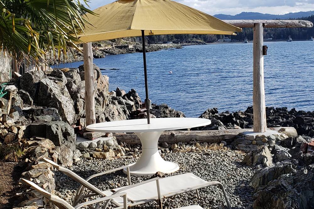 Photo of Outdoor in Beachcomber