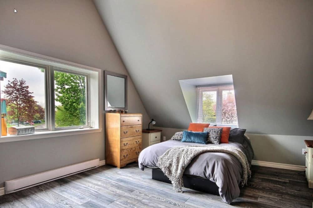 Photo of Bedroom in Levis