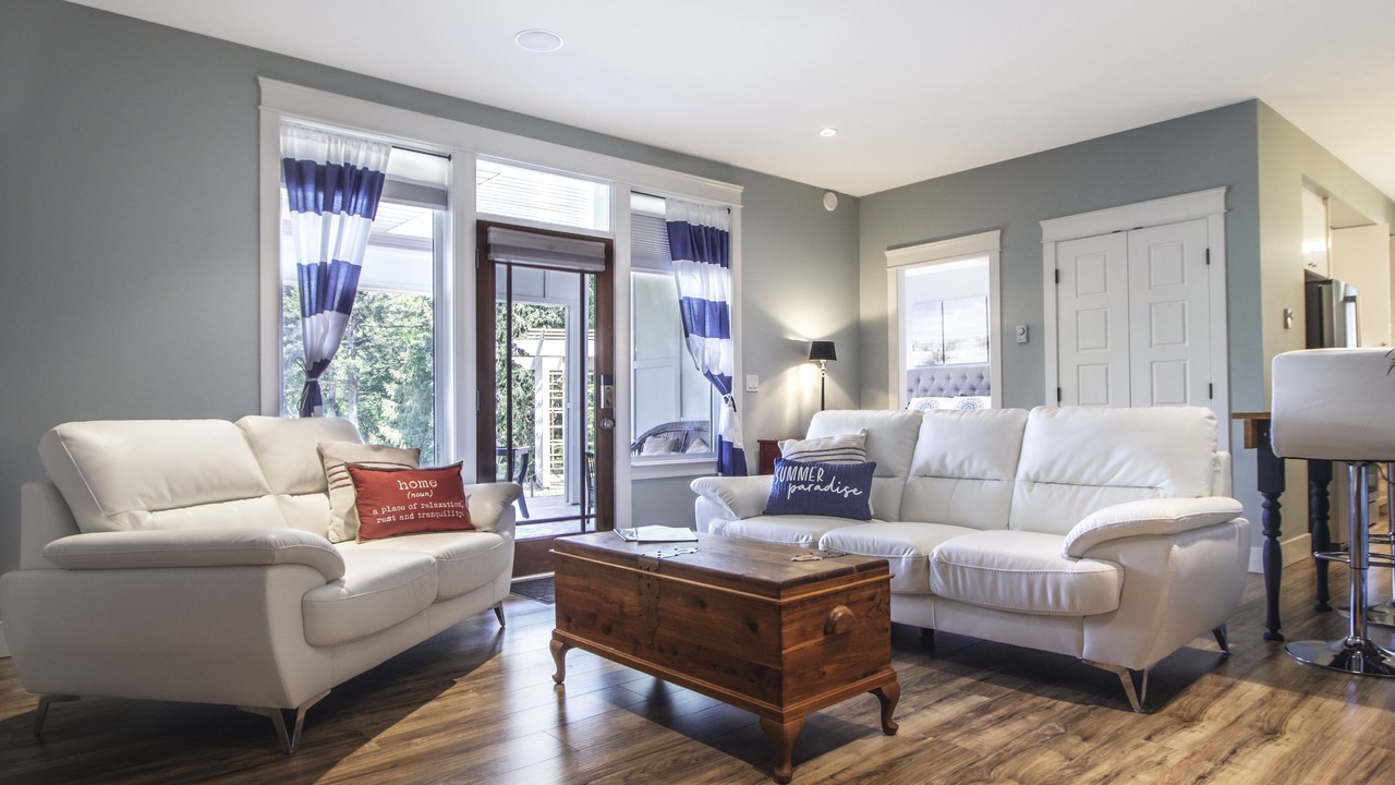 Photo of Livingroom in North Saanich