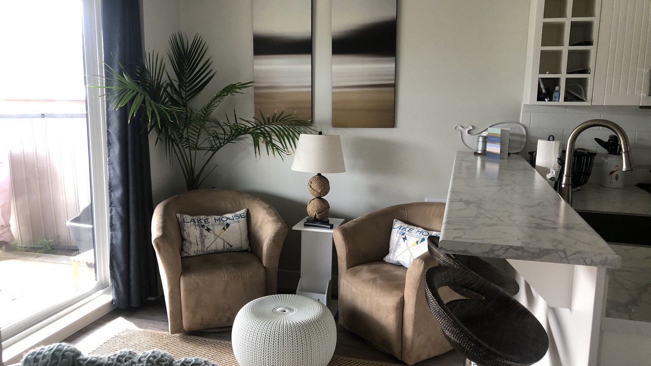 Photo of Livingroom in Youbou