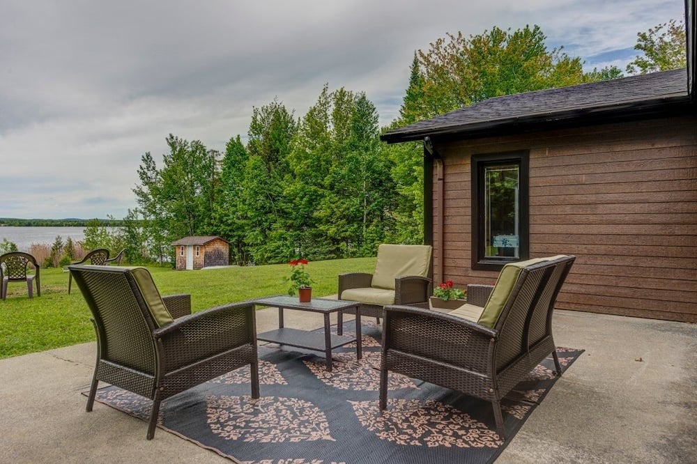 Photo of Outdoor in Stratford
