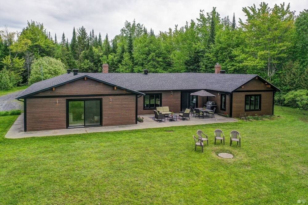 Photo of Outdoor in Stratford