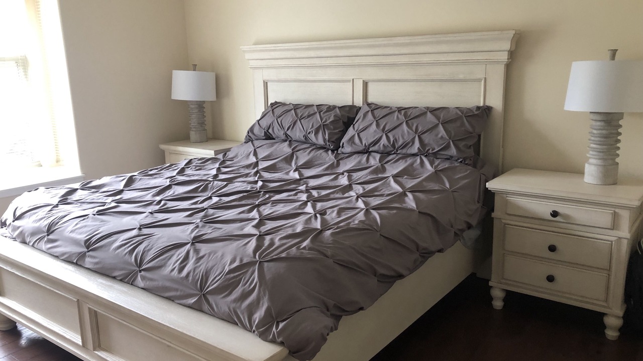 Photo of Bedroom in Okanagan-Similkameen