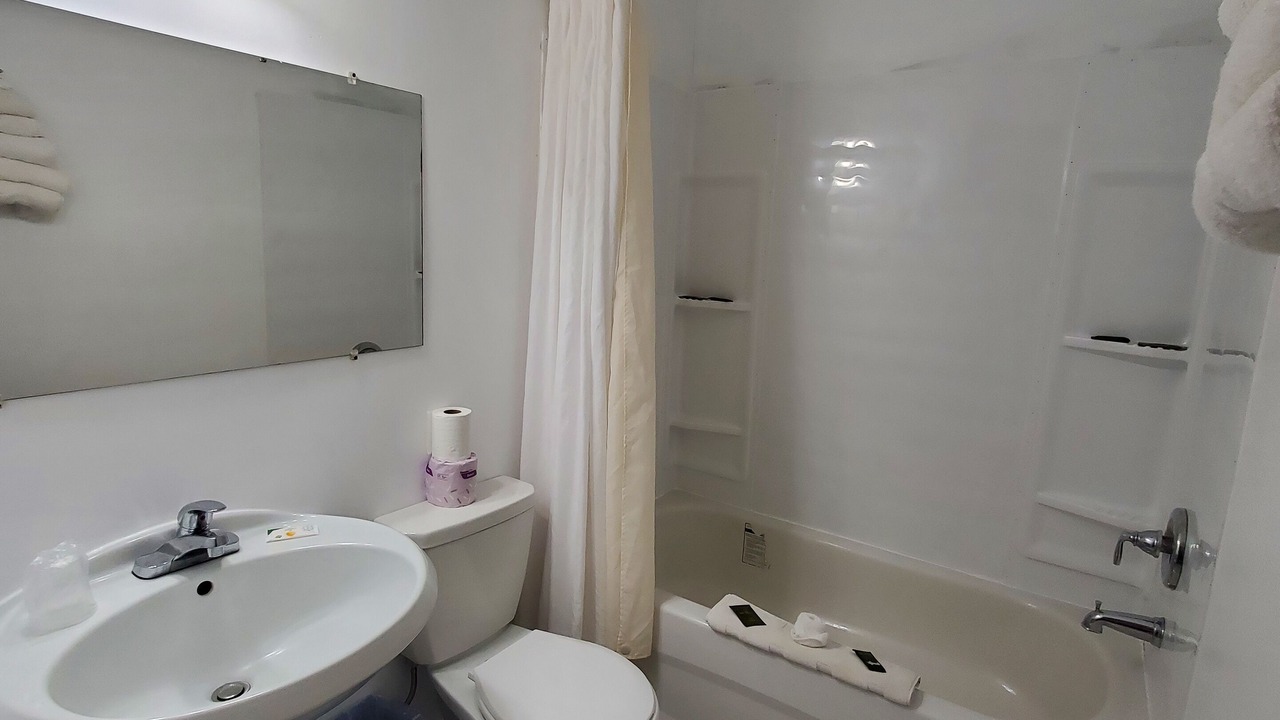 Photo of Bathroom in Wiarton