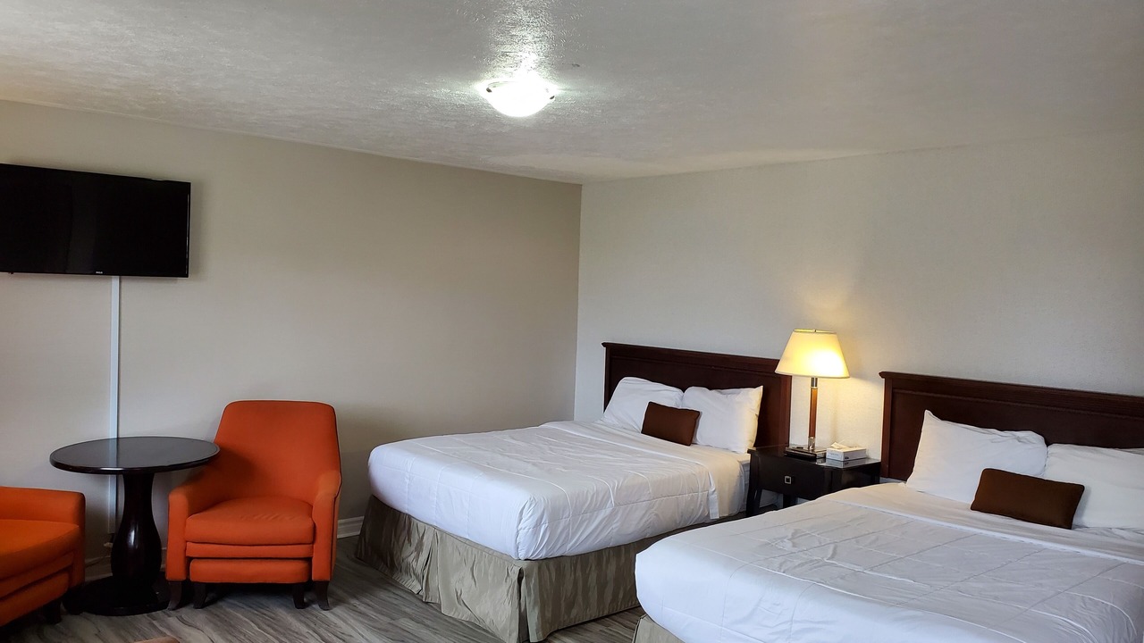 Photo of Bedroom in Wiarton