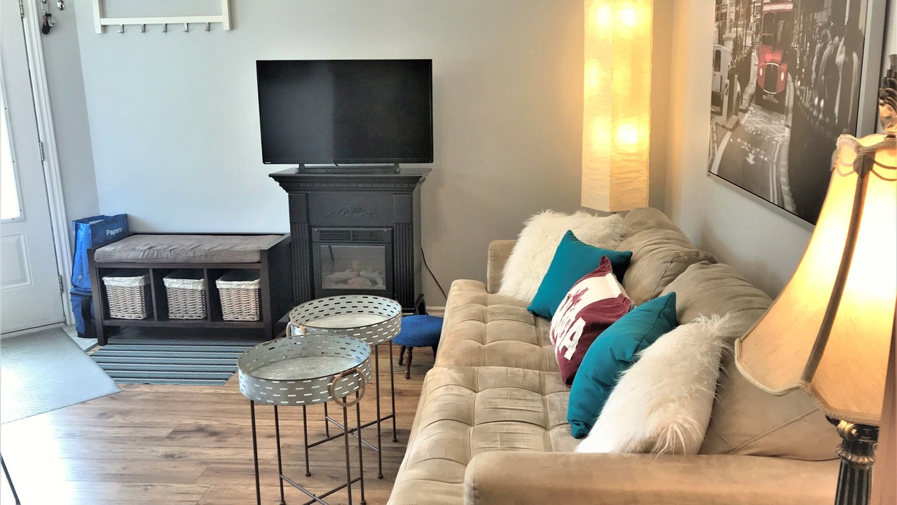 Photo of Livingroom in Carleton Place
