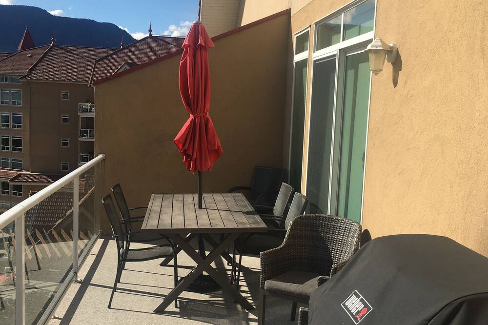 Photo of Patio Balcony in North End