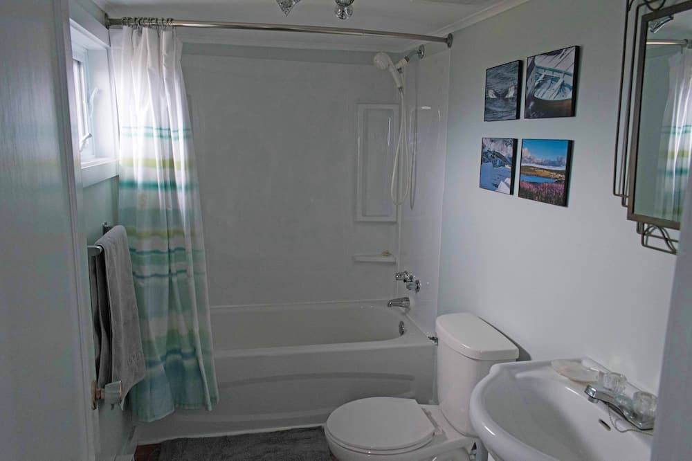 Photo of Bathroom in Pouch Cove