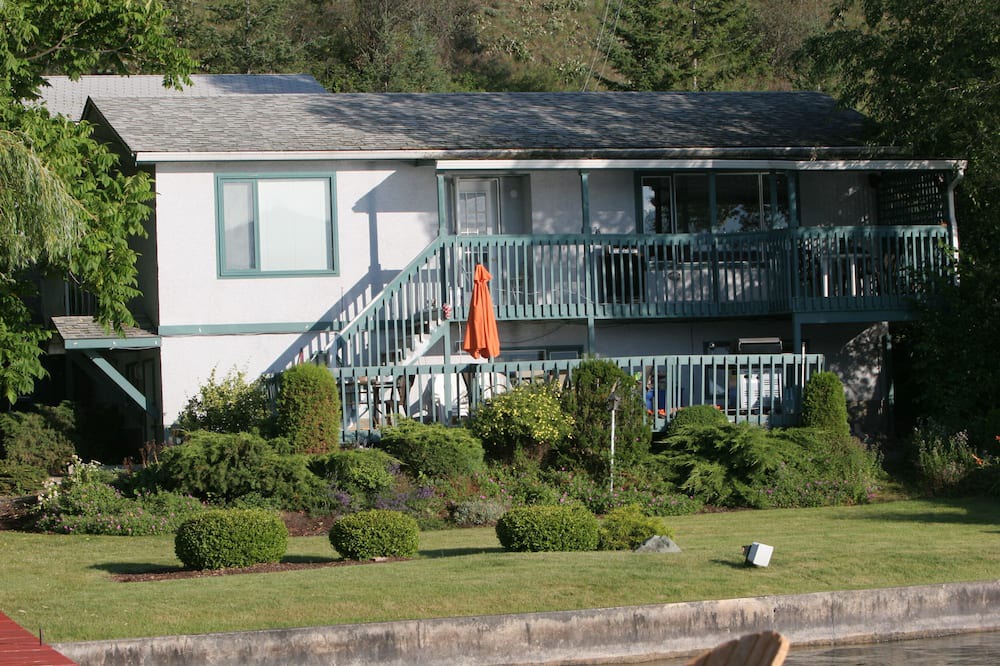 Photo of Outdoor in Vernon