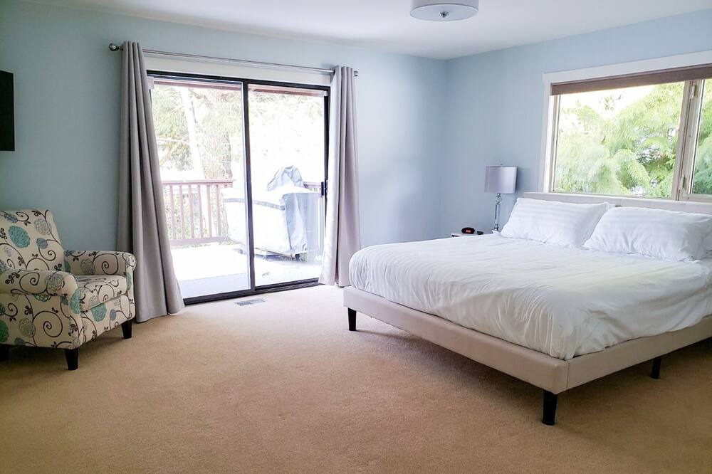 Photo of Bedroom in Port Alberni