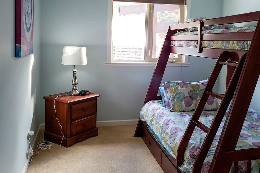 Photo of Bedroom in Port Alberni
