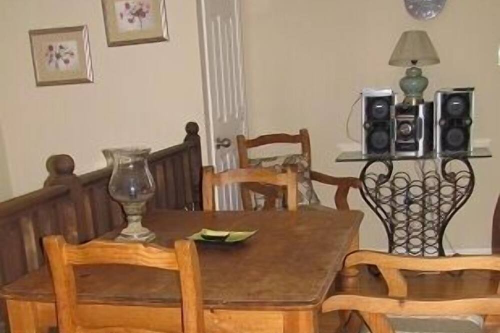 Photo of Kitchen in Picton