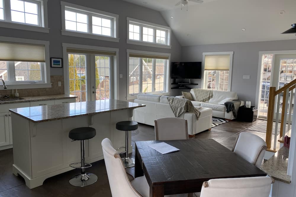 Photo of Livingroom in Upper Blandford