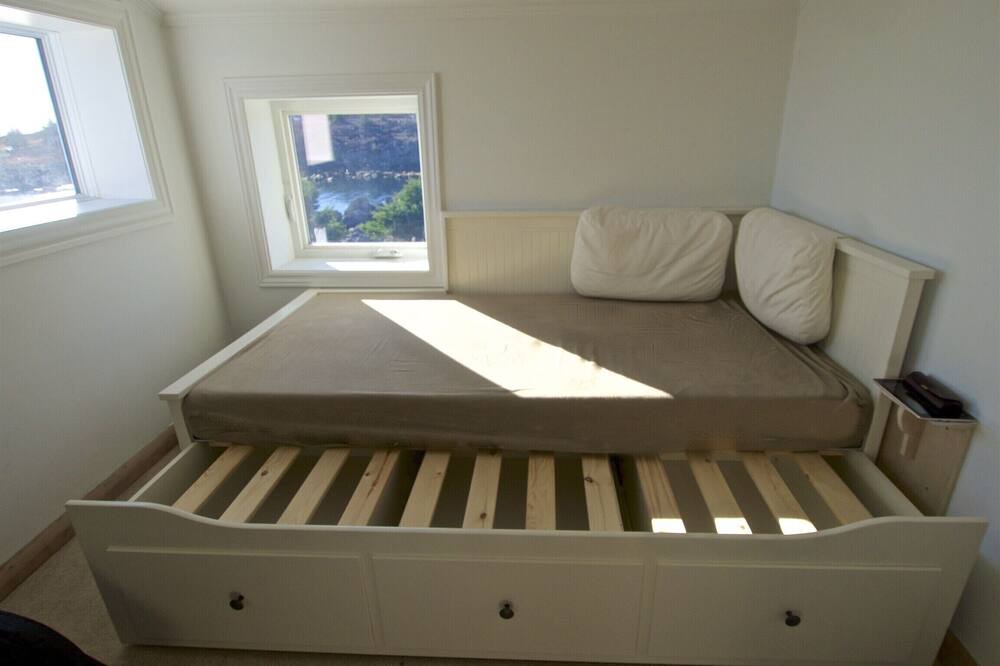 Photo of Bedroom in Sampson Cove