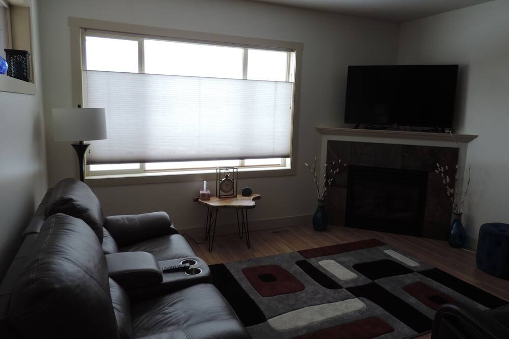Photo of Livingroom in Westbank