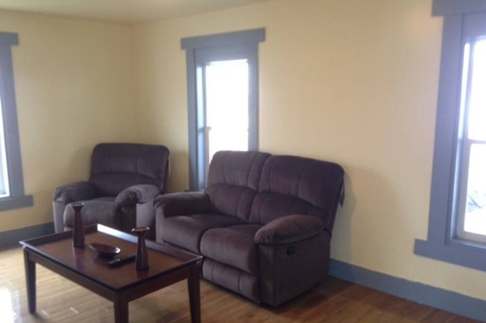 Photo of Livingroom in Digby