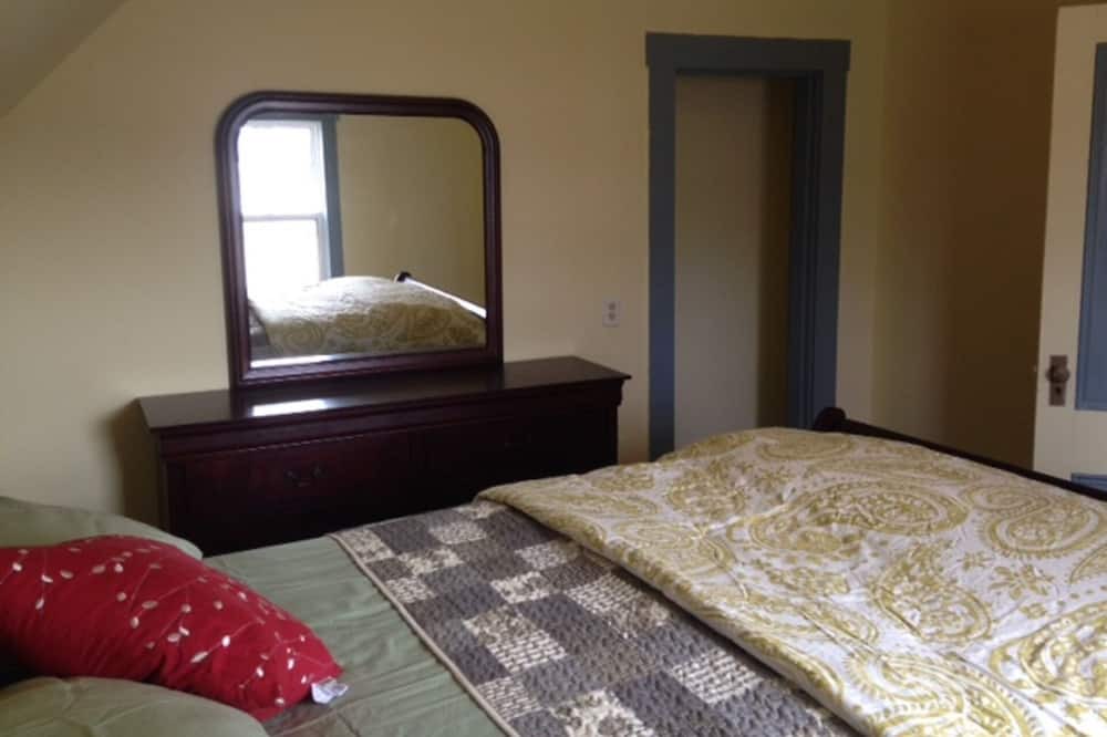 Photo of Bedroom in Digby