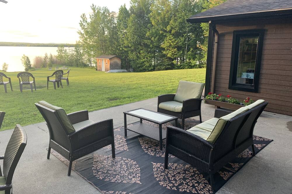 Photo of Patio Balcony in Stratford