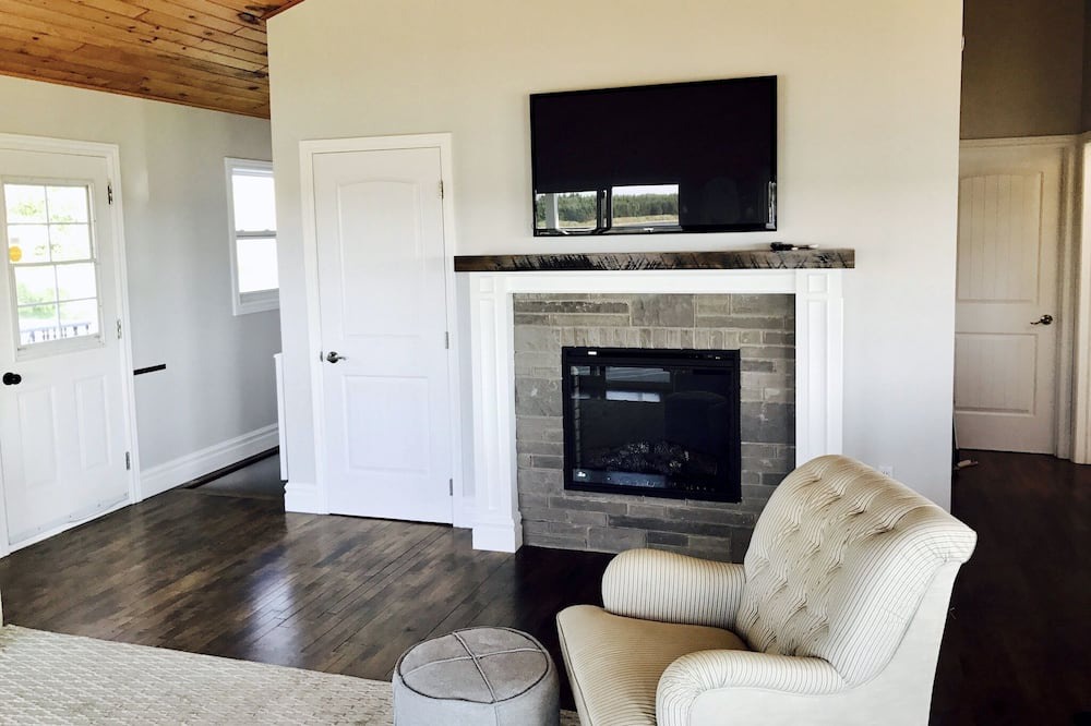 Photo of Livingroom in Clinton