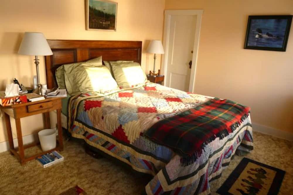 Photo of Others in Mahone Bay