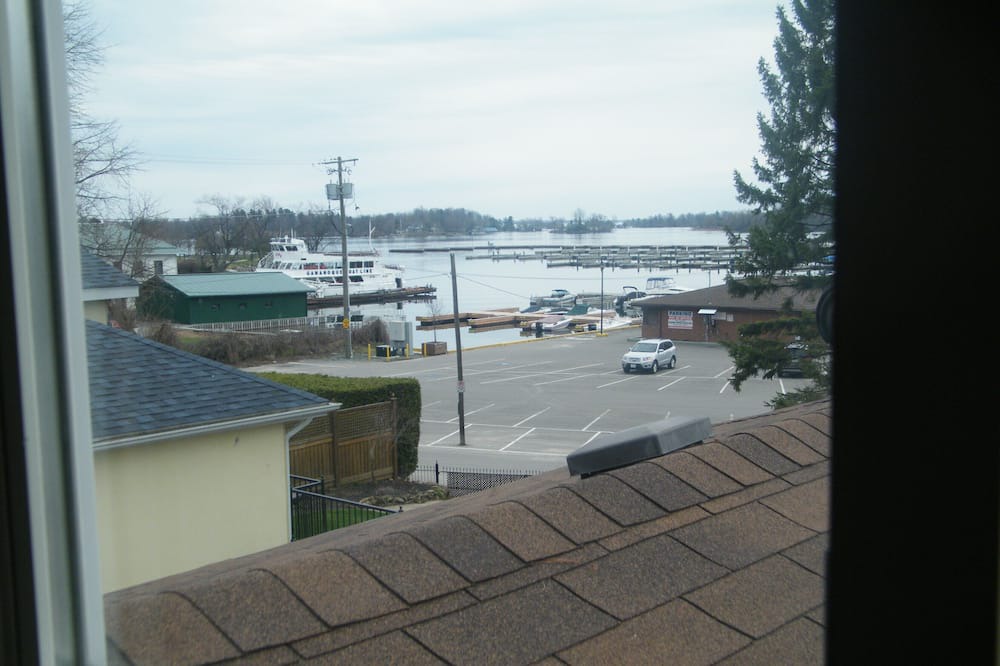 Photo of Patio Balcony in Gananoque