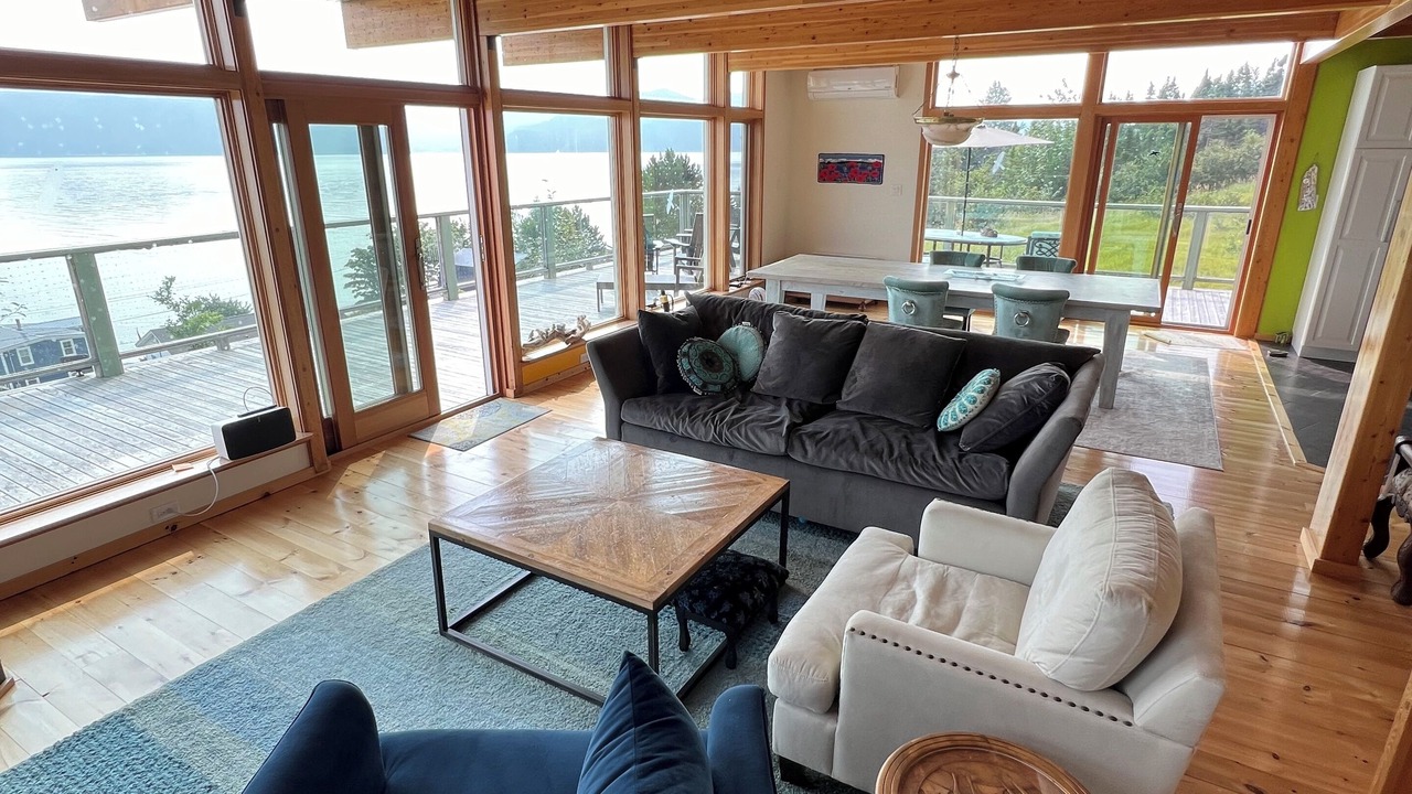 Photo of Livingroom in Woody Point