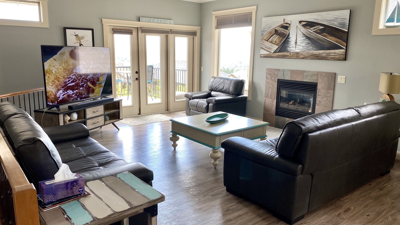 Photo of Livingroom in Black Mountain