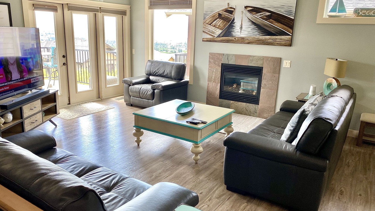 Photo of Livingroom in Black Mountain