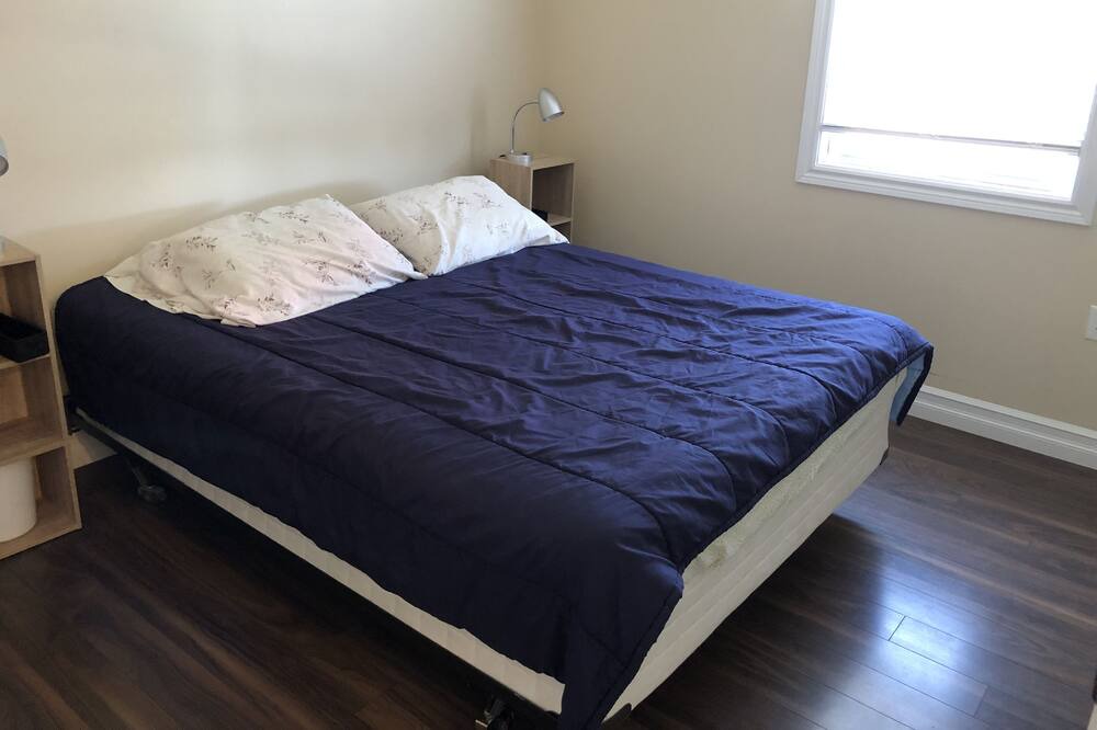Photo of Bedroom in Seafoam