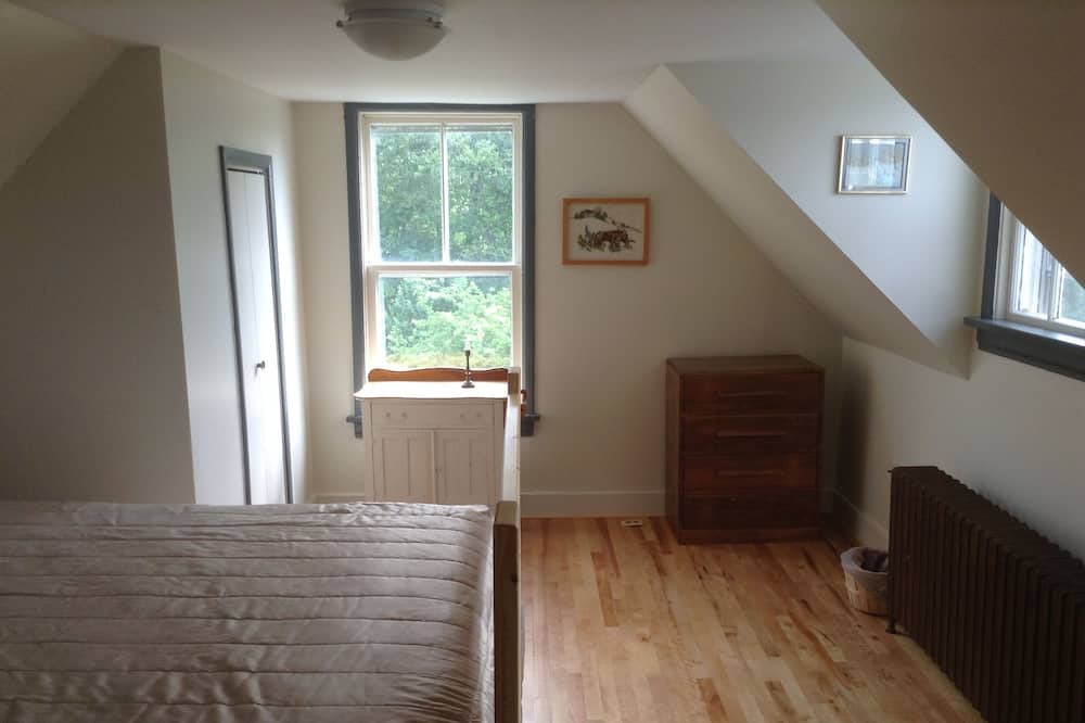 Photo of Bedroom in Baddeck