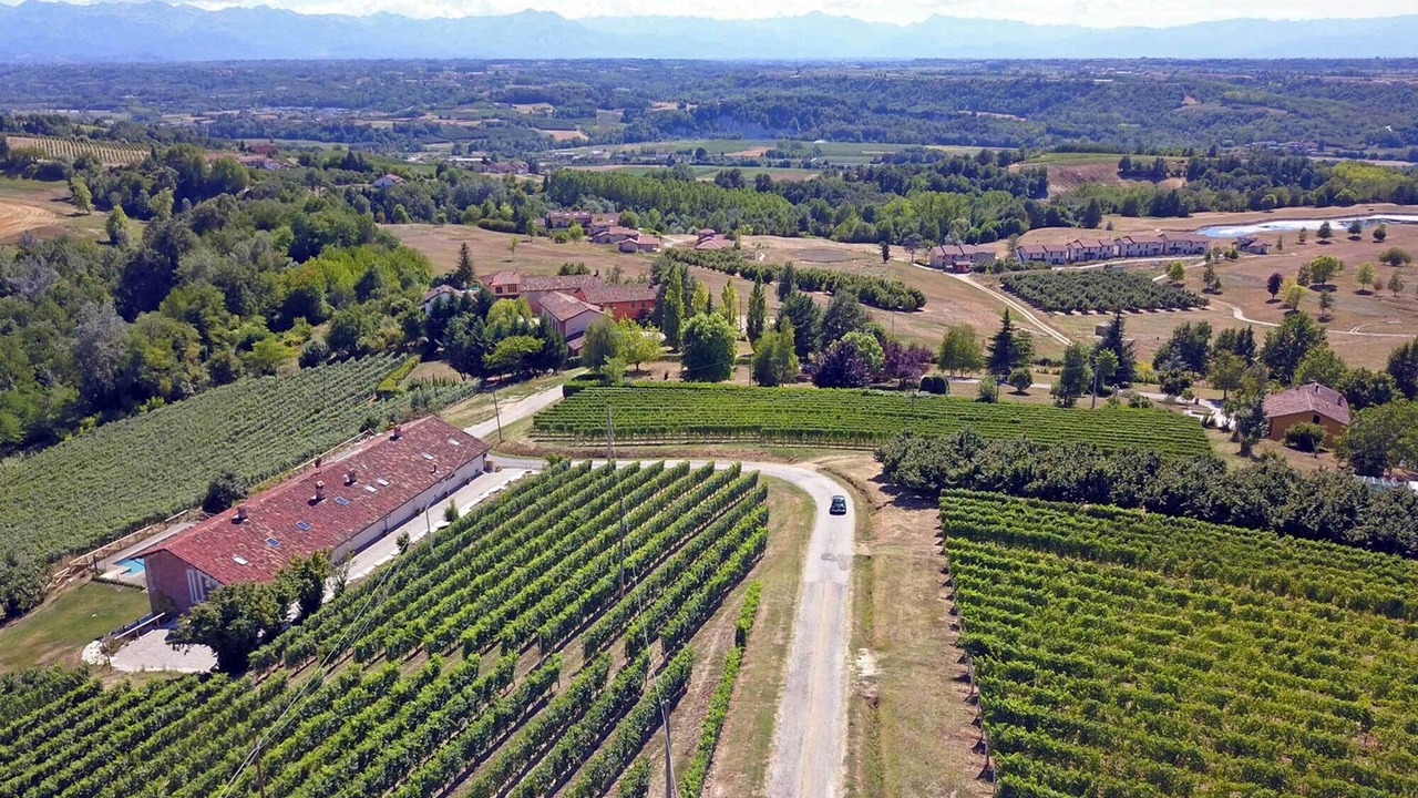 Photo of Outdoor in Novello