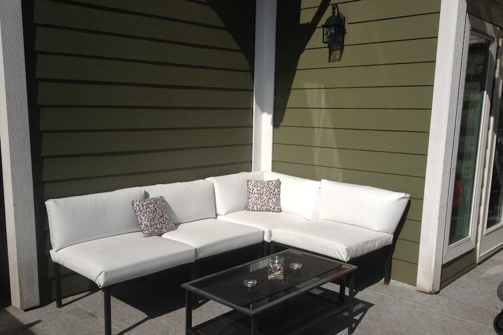 Photo of Others in Esquimalt