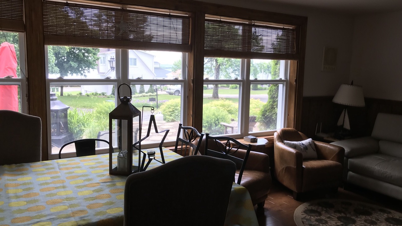 Photo of Livingroom in Saint-Jean-de-l'lle-d'Orleans