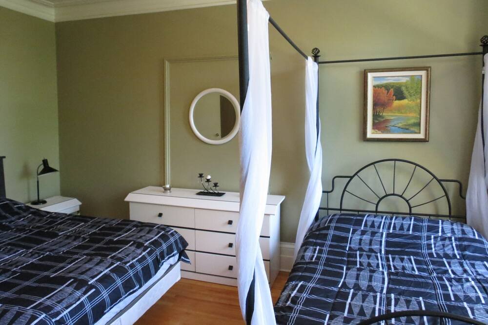 Photo of Bedroom in Lower Town