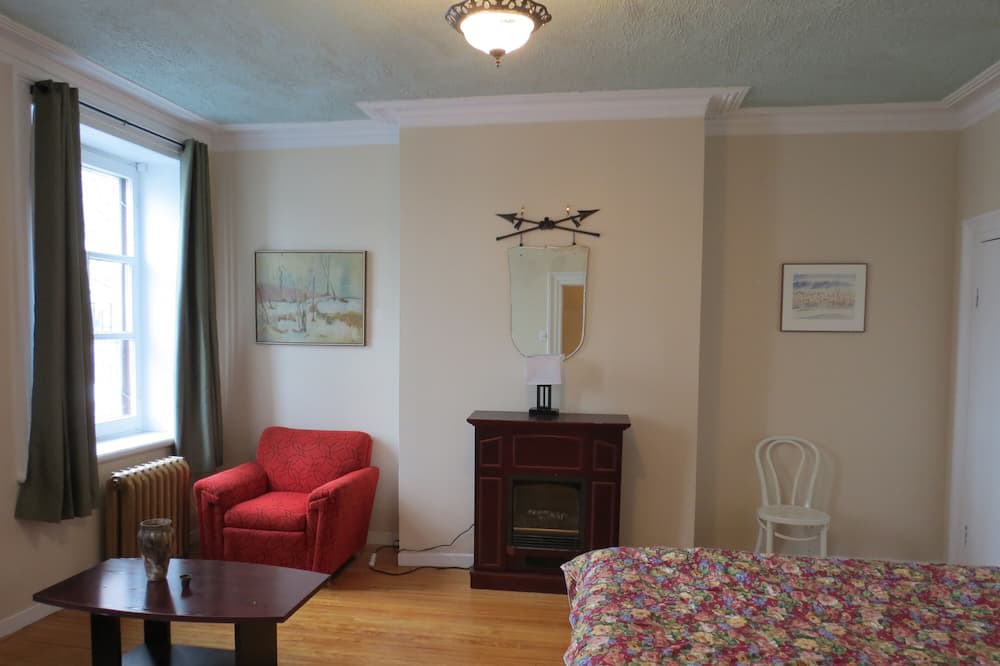Photo of Bedroom in Lower Town