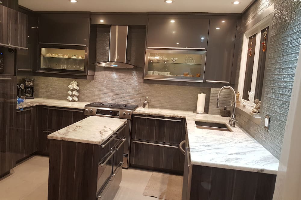 Photo of Kitchen in Brossard