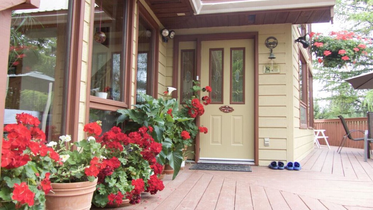Photo of Others in East Kootenay
