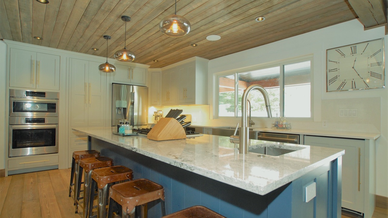 Photo of Kitchen in Banff