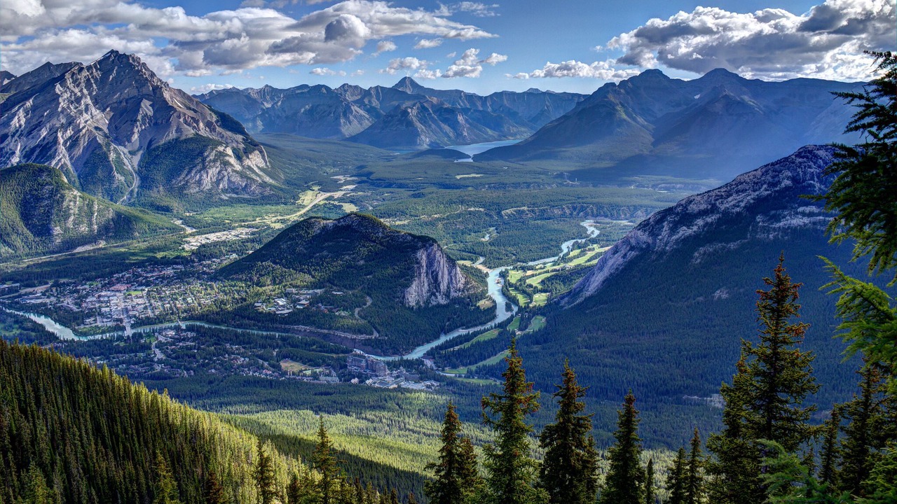 Photo of Others in Banff