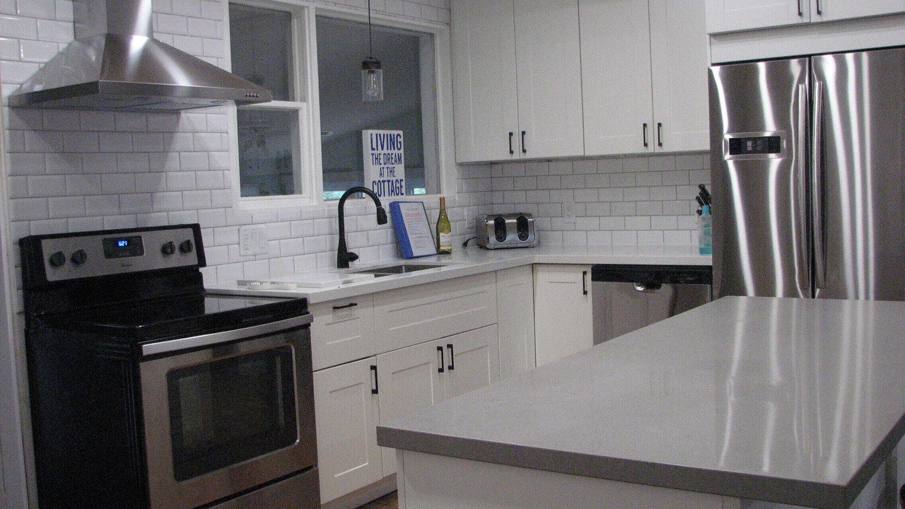 Photo of Kitchen in Wasaga Beach