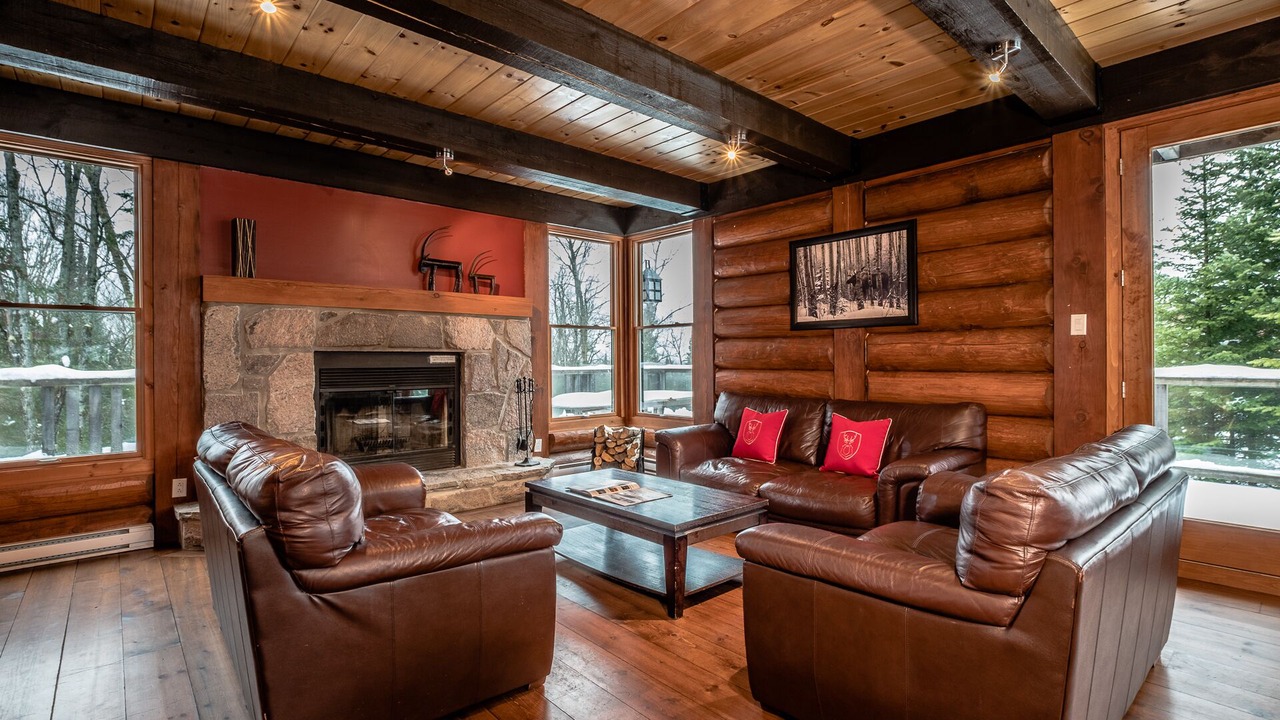 Photo of Livingroom in Lac Superieur Village