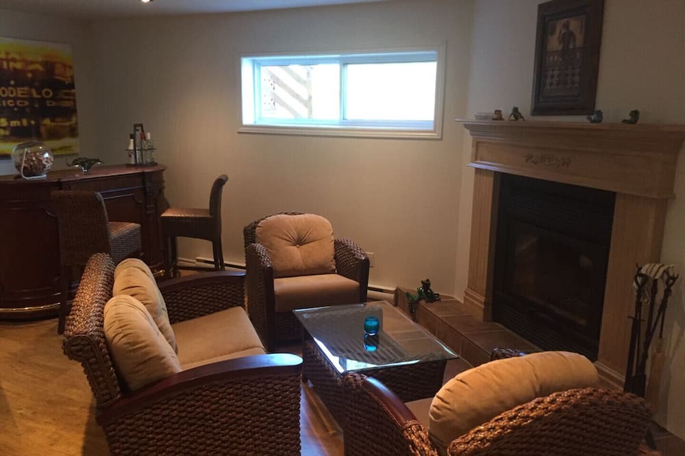 Photo of Livingroom in Orford