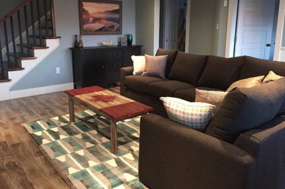 Photo of Livingroom in Brackley Beach