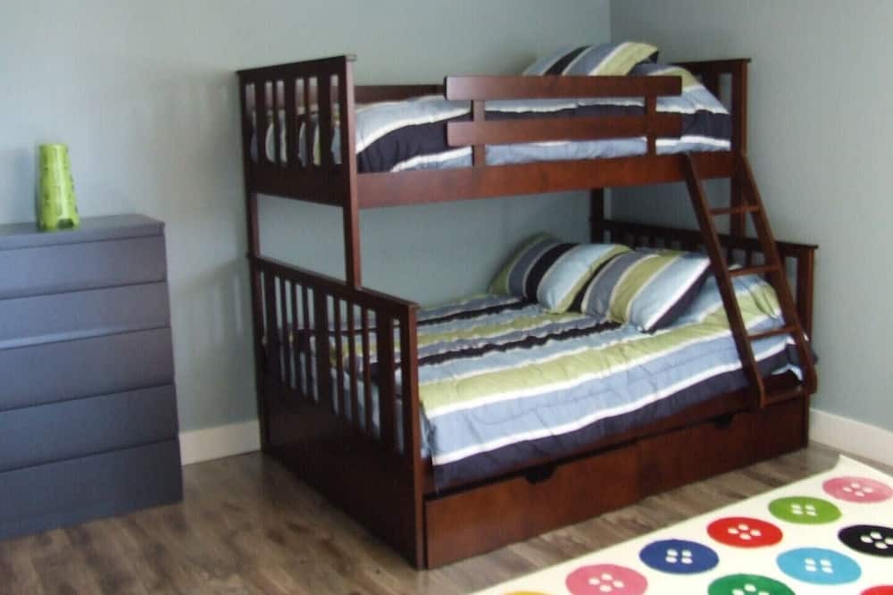 Photo of Bedroom in Brackley Beach