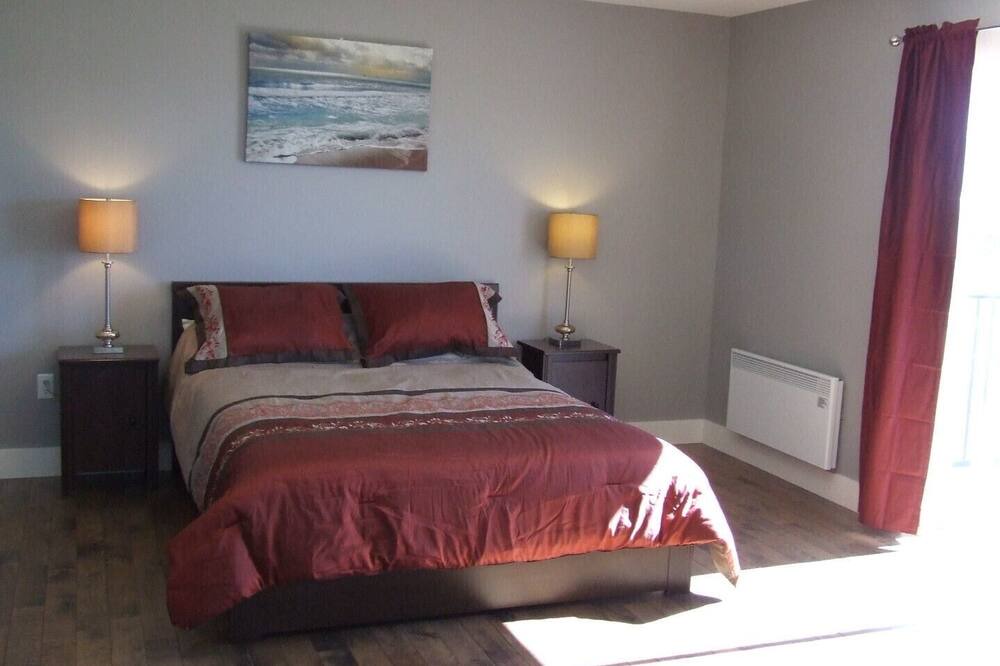 Photo of Bedroom in Brackley Beach