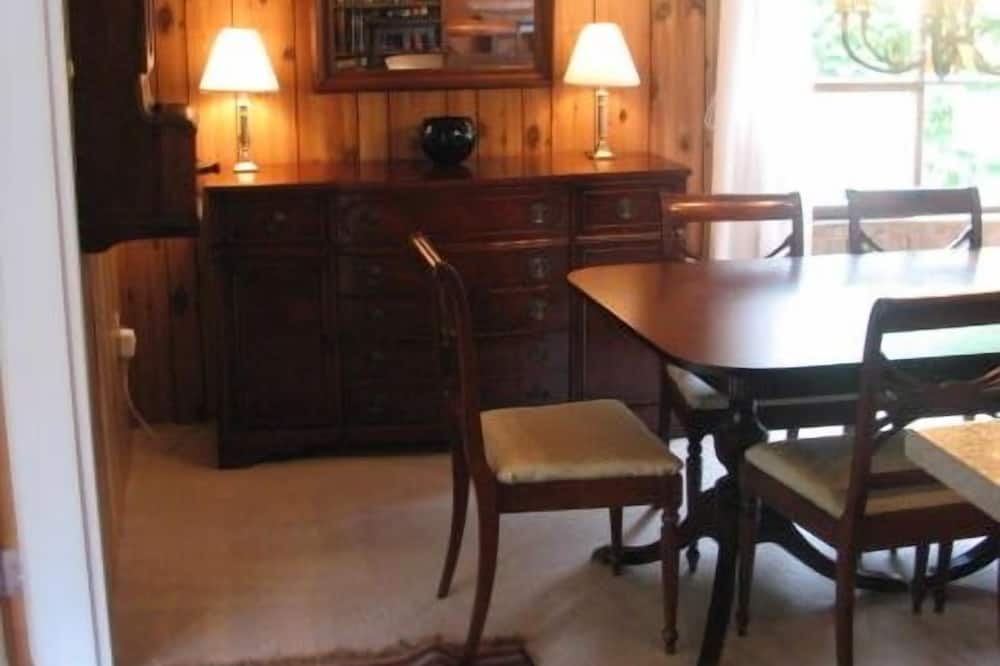 Photo of Kitchen in Stanhope
