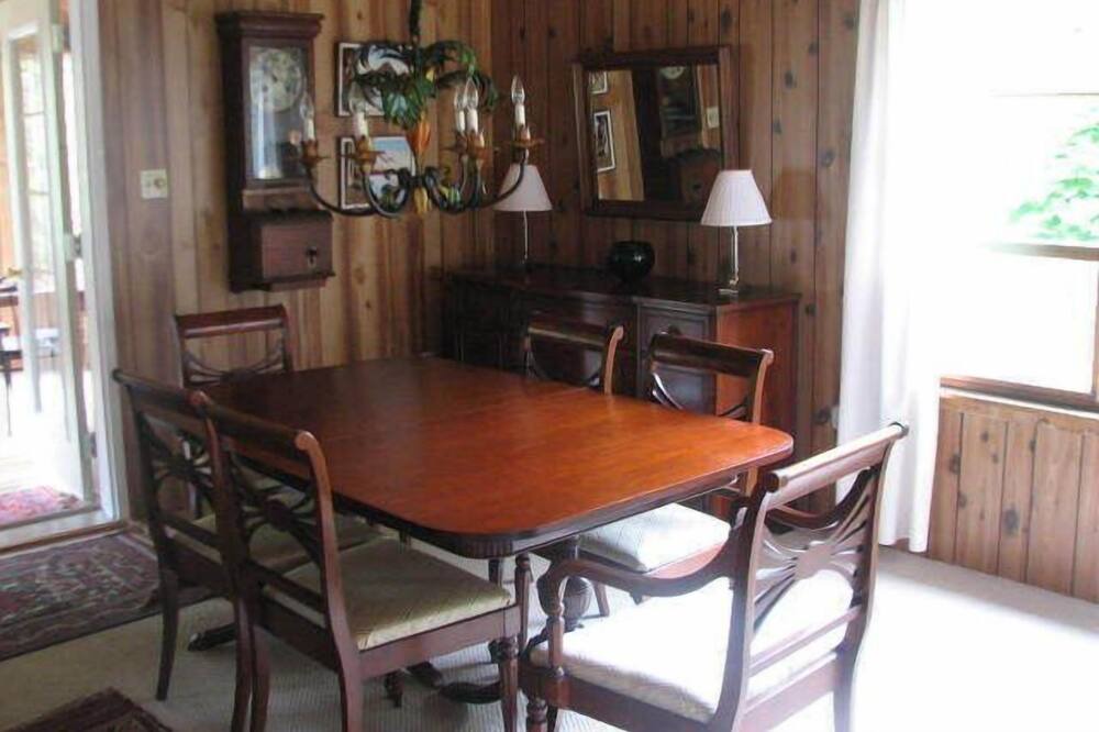 Photo of Livingroom in Stanhope